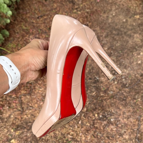 Christian Louboutin Blush Pink Heels - Picture 10 of 11